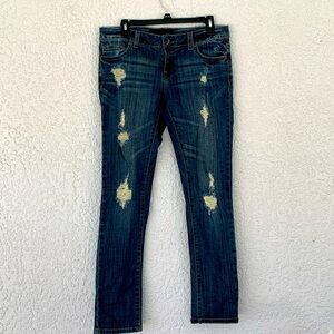 REFUGE DISTRESSED SKINNY JEANS size 9